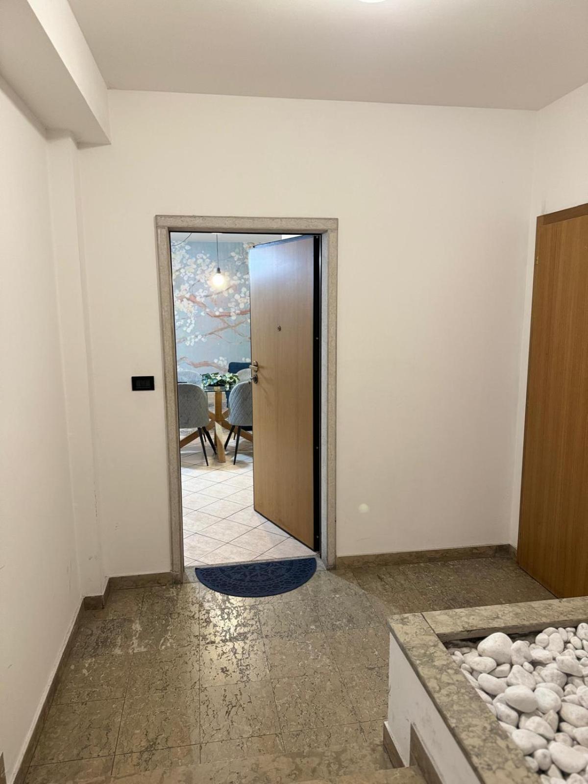 Duomo Nest Entire Apartment トレント エクステリア 写真