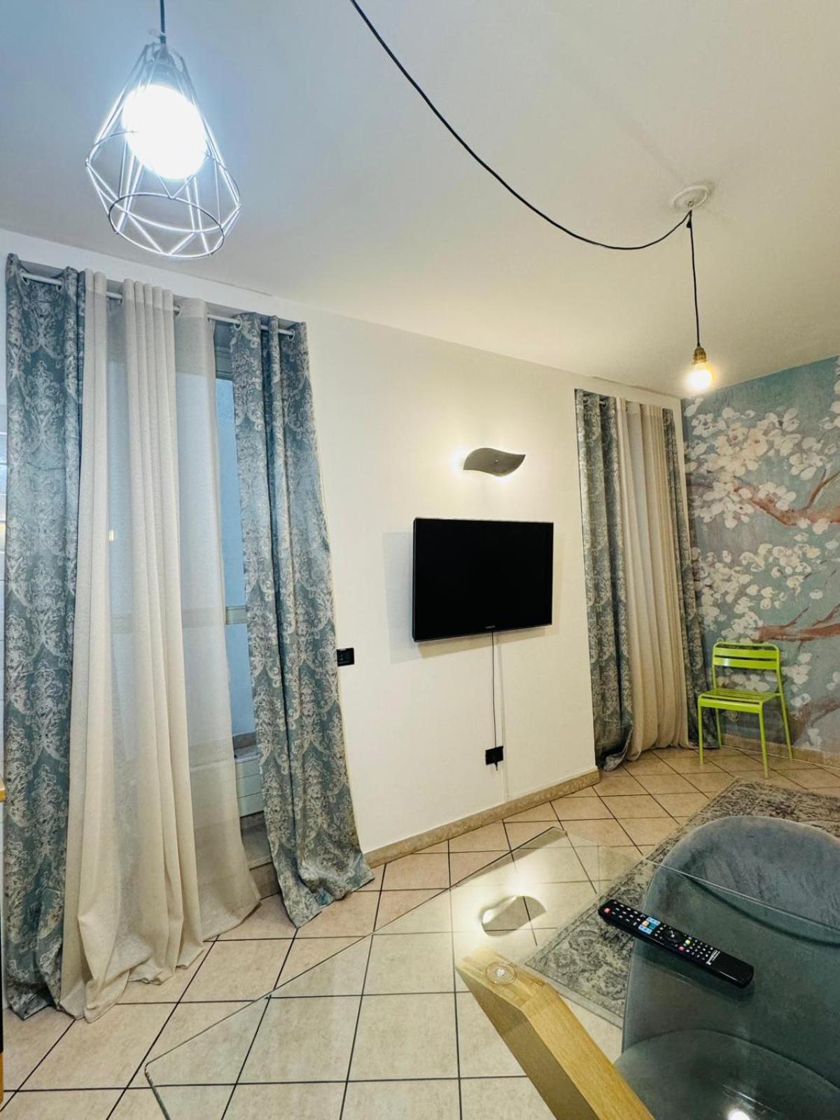Duomo Nest Entire Apartment トレント エクステリア 写真